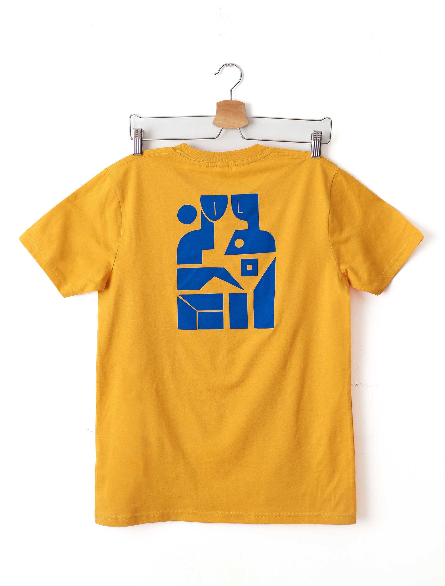 Κάτω απ'τον ήλιο. T-shirt με τύπωμα στην πλάτη